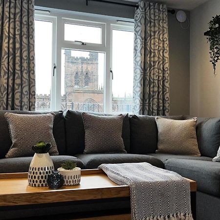 Penthouse On The Rows - Cathedral Views Apartment Chester Exterior photo